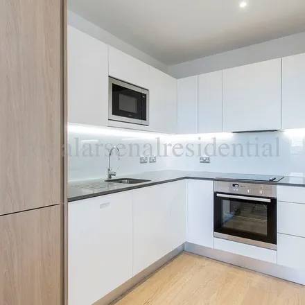 Rent this 1 bed apartment on Imperial Building in 2 Duke of Wellington Avenue, London