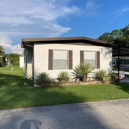 Buy this studio apartment on unnamed road in Ocala, FL 34470
