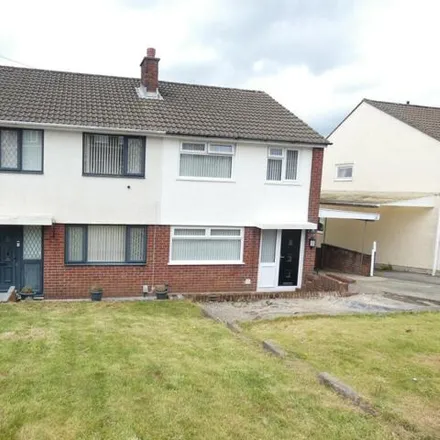 Buy this 3 bed duplex on Woodview in Neath, SA11 3BJ