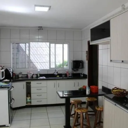 Image 1 - Travessa Amapá, Vila Casoni, Londrina - PR, 86026-110, Brazil - House for sale