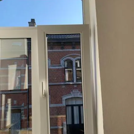 Rent this 1 bed apartment on Publémont 36 in 4000 Liège, Belgium