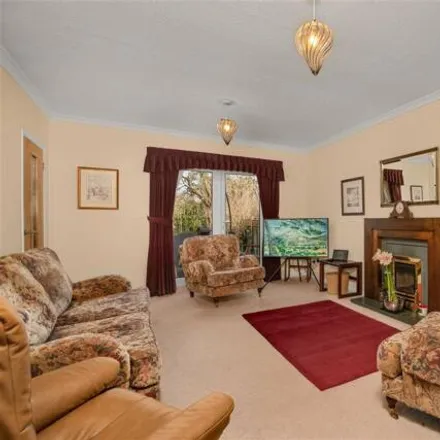 Image 4 - Copelands Road, Desborough, NN14 2QF, United Kingdom - House for sale