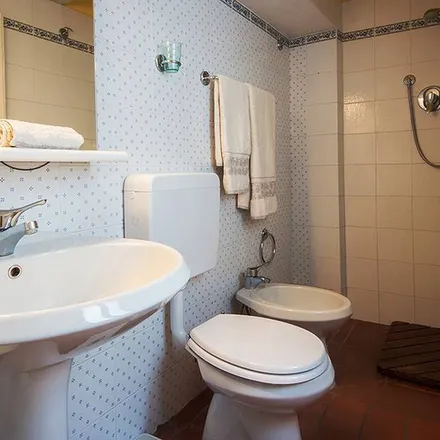 Rent this 3 bed apartment on Giardino della Gherardesca in Viale Giacomo Matteotti, 50132 Florence FI