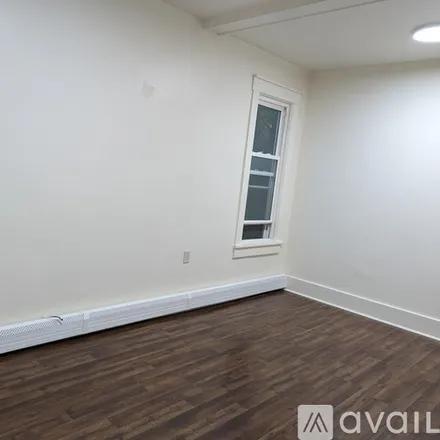 Image 9 - 250 Pawling Ave, Unit 1 - Apartment for rent