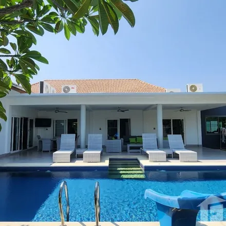 Rent this 4 bed apartment on unnamed road in Mali Residence, Prachuap Khiri Khan Province 77110