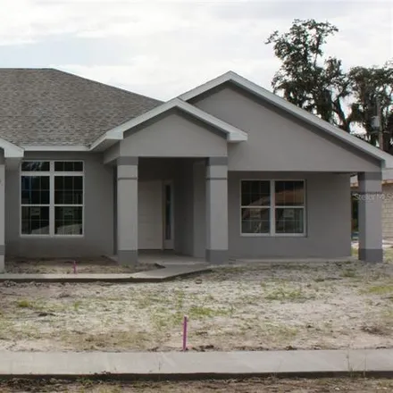 Buy this 4 bed house on 2299 Knights Road Southwest in Tranquility Park, Winter Haven