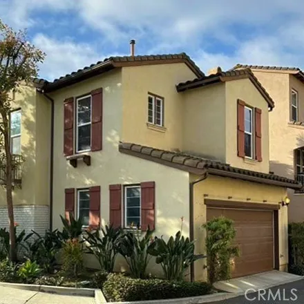 Rent this 3 bed condo on unnamed road in Irvine, CA 92716