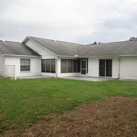 Image 8 - 5843 18th Street, Zephyrhills, FL 33542, USA - House for sale