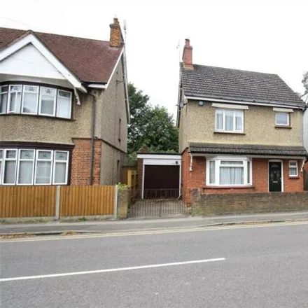 Buy this 3 bed house on Michael Anthony in Central Bletchley, Findlay Way