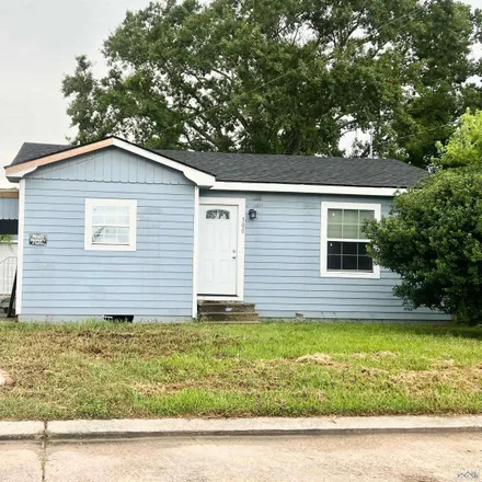 Image 1 - 300 Antoine Street, Houma, LA 70360, USA - House for sale