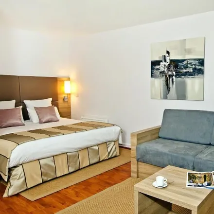 Rent this 2 bed apartment on 16 Rue Hannong in 67000 Strasbourg, France