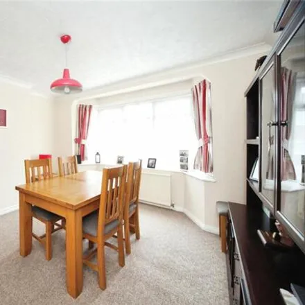 Image 5 - Norcott Close, Dunstable, LU5 4AB, United Kingdom - Duplex for sale