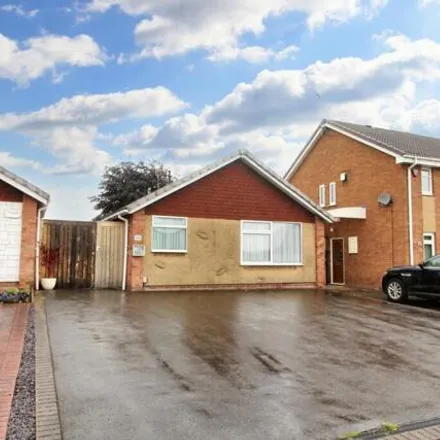 Buy this 2 bed house on The Raywoods in Nuneaton, Warwickshire