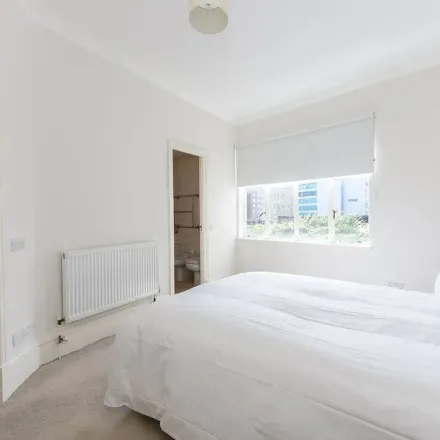 Image 4 - Strathmore Court, 143 Park Road, London, NW8 7HT, United Kingdom - Apartment for rent