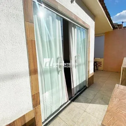 Buy this 2 bed house on Rua Voluntários da Pátria in Botafogo, Nova Iguaçu - RJ