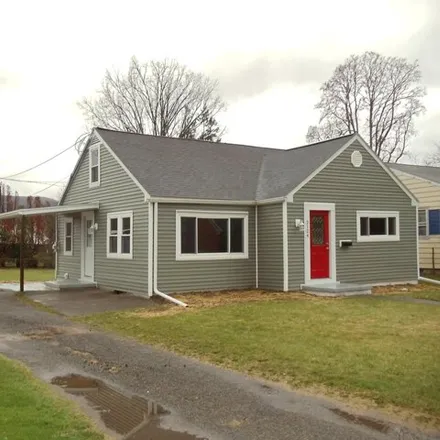 Buy this 3 bed house on 2130 Lincoln Drive in Penn Vale, Loyalsock Township