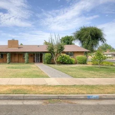 Buy this 3 bed house on 645 North 6th Street in Chowchilla, CA 93610