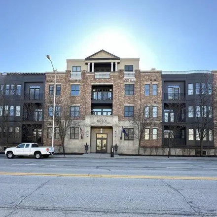 Buy this 2 bed condo on 355 East Ohio Street in Indianapolis, IN 46204