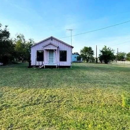 Image 1 - 427 I Avenue, Waelder, Gonzales County, TX 78959, USA - House for sale
