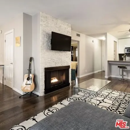 Image 1 - 8849 West 3rd Street, Los Angeles, CA 90048, USA - Condo for sale