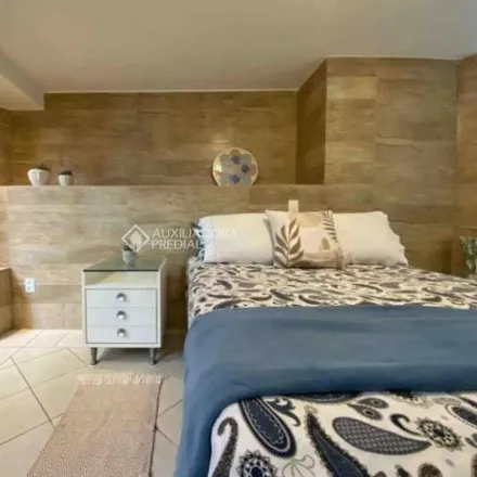 Rent this 1 bed apartment on Hostel Sunset Backpackers in Rodovia Jornalista Manoel de Menezes, Lagoa da Conceição