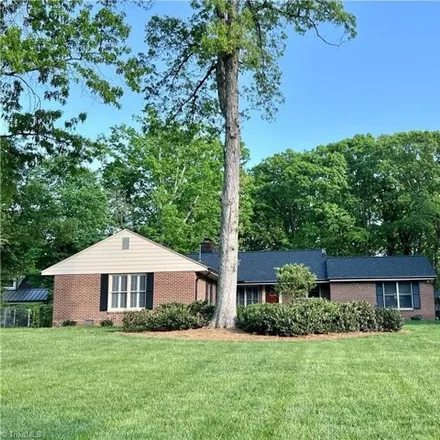 Buy this 3 bed house on 1146 Westridge Road in Carriage Hills, Greensboro