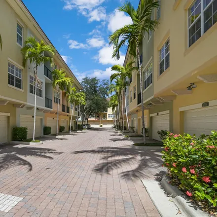 Rent this 2 bed townhouse on 2700 Ravella Way in Palm Beach Gardens, FL 33410