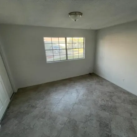 Image 7 - 2515 Cameo Court, Bakersfield, CA 93304, USA - House for sale