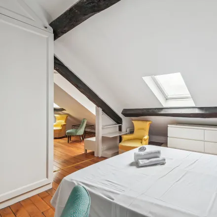 Image 3 - 29 Rue de Bourgogne, 75007 Paris, France - Apartment for rent
