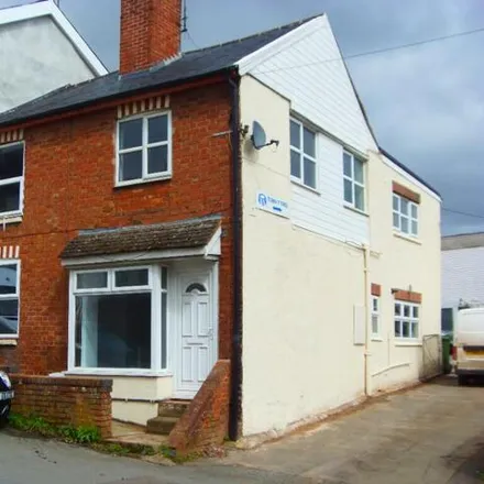 Buy this 2 bed house on Crown and Sceptre in 7 Sherford Street, Bromyard