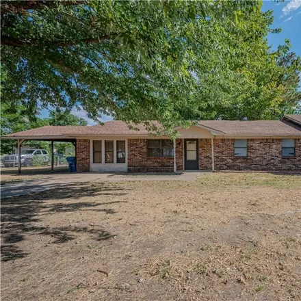 Buy this 4 bed house on 438 West Polk Avenue in McAlester, OK 74501