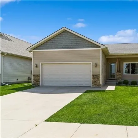 Buy this 3 bed house on 13113 Iltis Drive in Urbandale, IA 50323