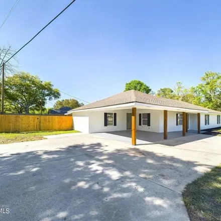 Image 2 - 120 Rue Fosse, Lafayette, Louisiana, 70508 - House for sale