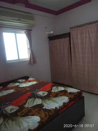 Rent this 3 bed apartment on Gurukul in Drive-in Road, Memnagar