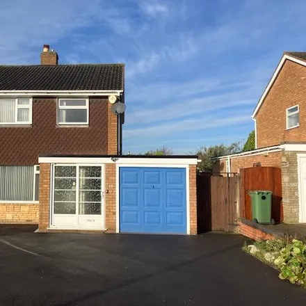 Rent this 3 bed house on Argyle Rd / Fernleigh Road in Argyle Road, Bloxwich