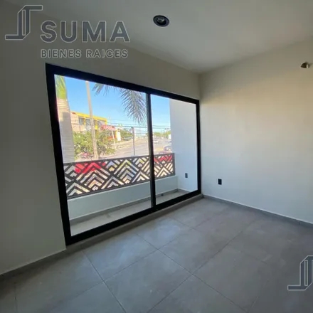 Buy this studio house on Calle Nogal in 89344 Tampico, TAM