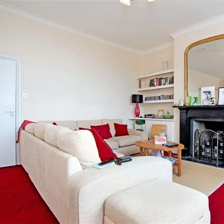 Rent this 3 bed apartment on 7 Bloomfield Road in London, N6 4ET
