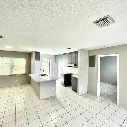 Image 4 - 5532 Southwest 22nd Street, Carver Ranches, West Park, FL 33023, USA - House for sale