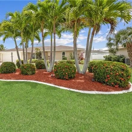 Image 2 - 3699 Southeast 21st Avenue, Cape Coral, FL 33904, USA - House for sale