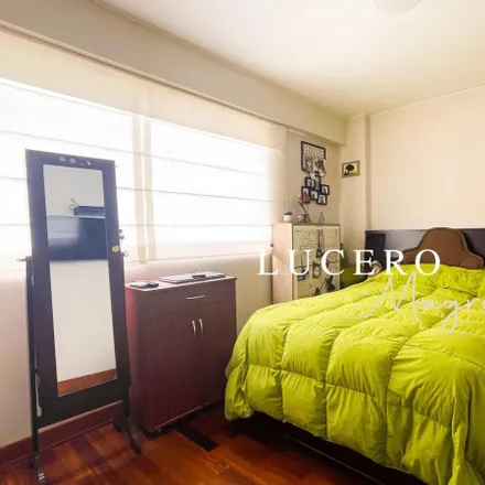 Buy this studio apartment on Don Mamino in Caminos del Inca Avenue, Santiago de Surco