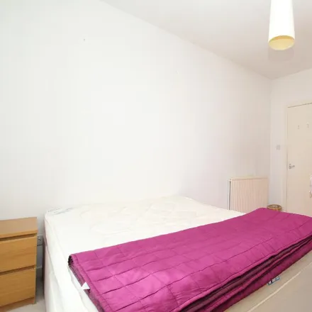 Image 6 - Amisfield Street, North Kelvinside, Glasgow, G20 8LA, United Kingdom - Apartment for rent