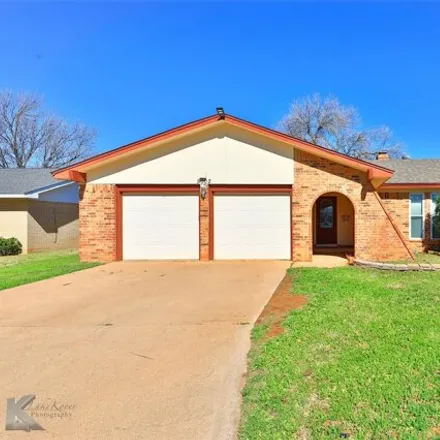 Buy this 3 bed house on 4992 Oaklawn Drive in Abilene, TX 79606