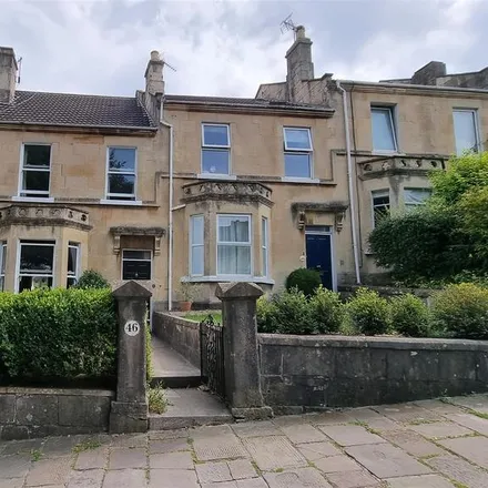 Rent this 3 bed townhouse on Eastbourne Villas in Bath, BA1 6EW