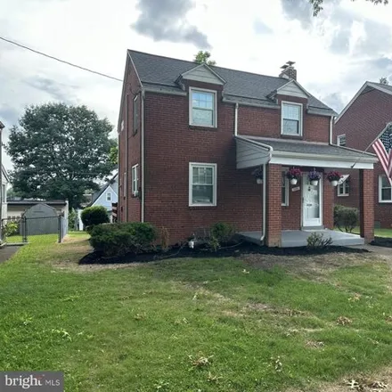Buy this 3 bed house on 1177 Cona Street in Harrisburg, PA 17104