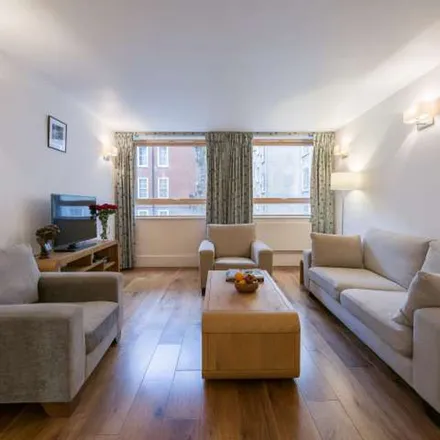 Rent this 2 bed apartment on 4 Tavistock Place in London, WC1H 9RA