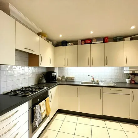 Rent this 2 bed apartment on Stevenage Road in Stevenage, SG4 7JP