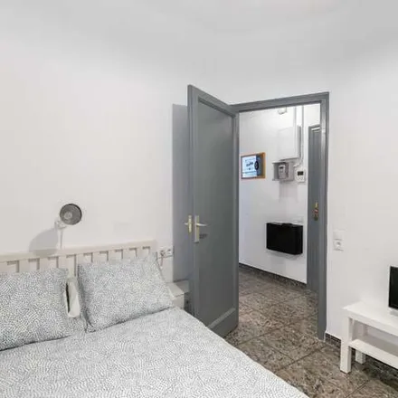 Image 9 - Carrer d'Olzinelles, 60, 08001 Barcelona, Spain - Apartment for rent