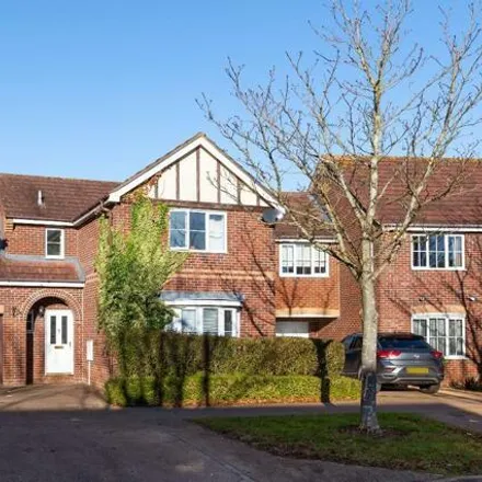 Buy this 4 bed house on Rusland Circus in Milton Keynes, MK4 2LH