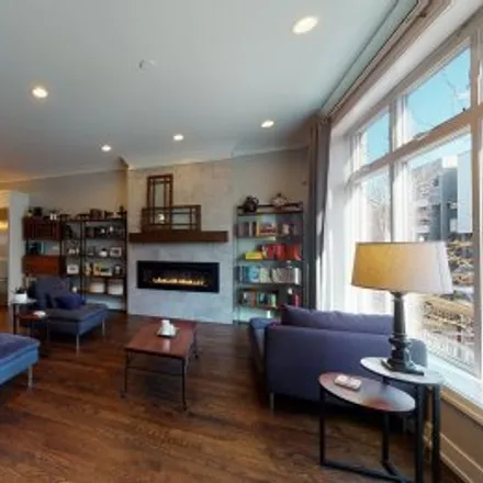 Buy this 3 bed apartment on #1,2900 West Lyndale Street in Logan Square, Chicago