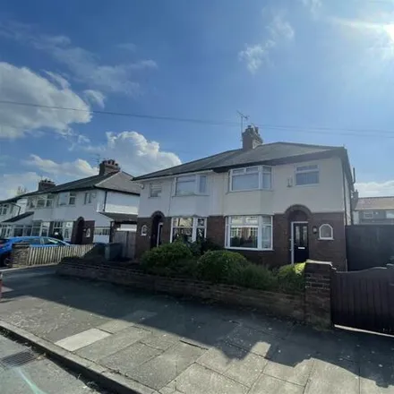 Buy this 3 bed duplex on Waverley Road in Hoylake, CH47 3DT